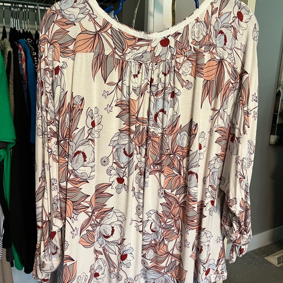 Free People Reversible Floral Blouse in Cream, Rose, Grey - XL -EUC - Picture 5 of 6